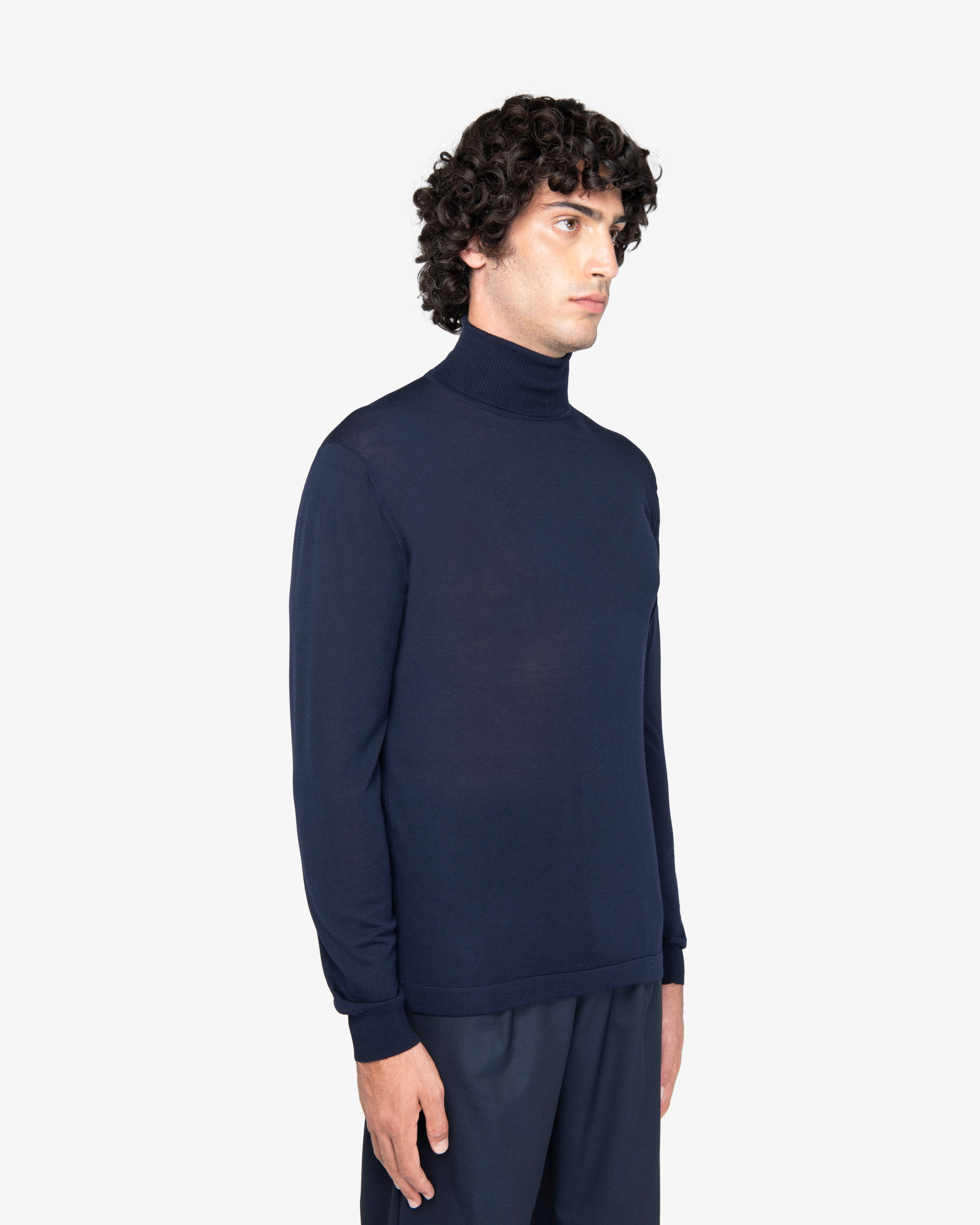 Maglia dolcevita in lana blu