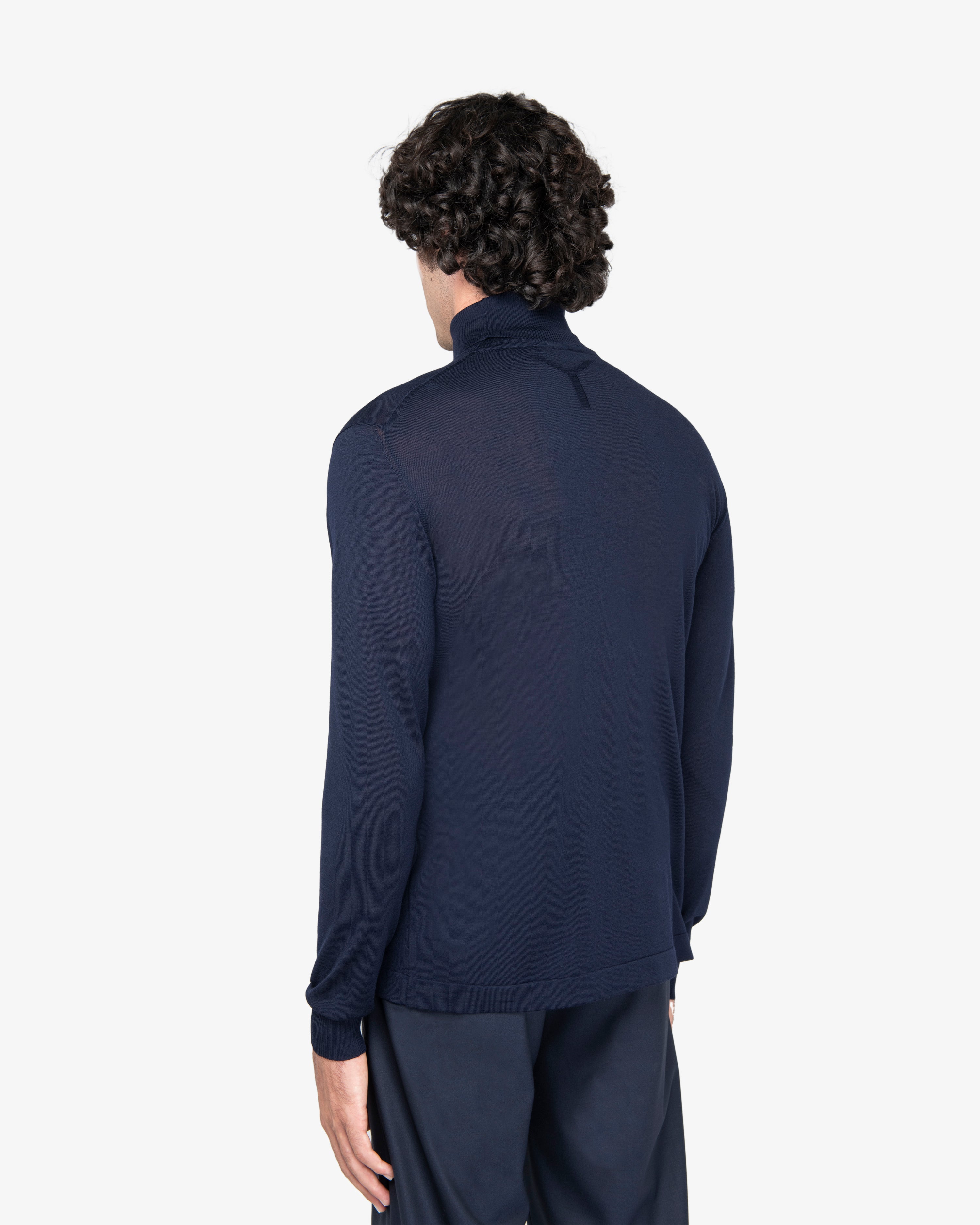 Maglia dolcevita in lana blu