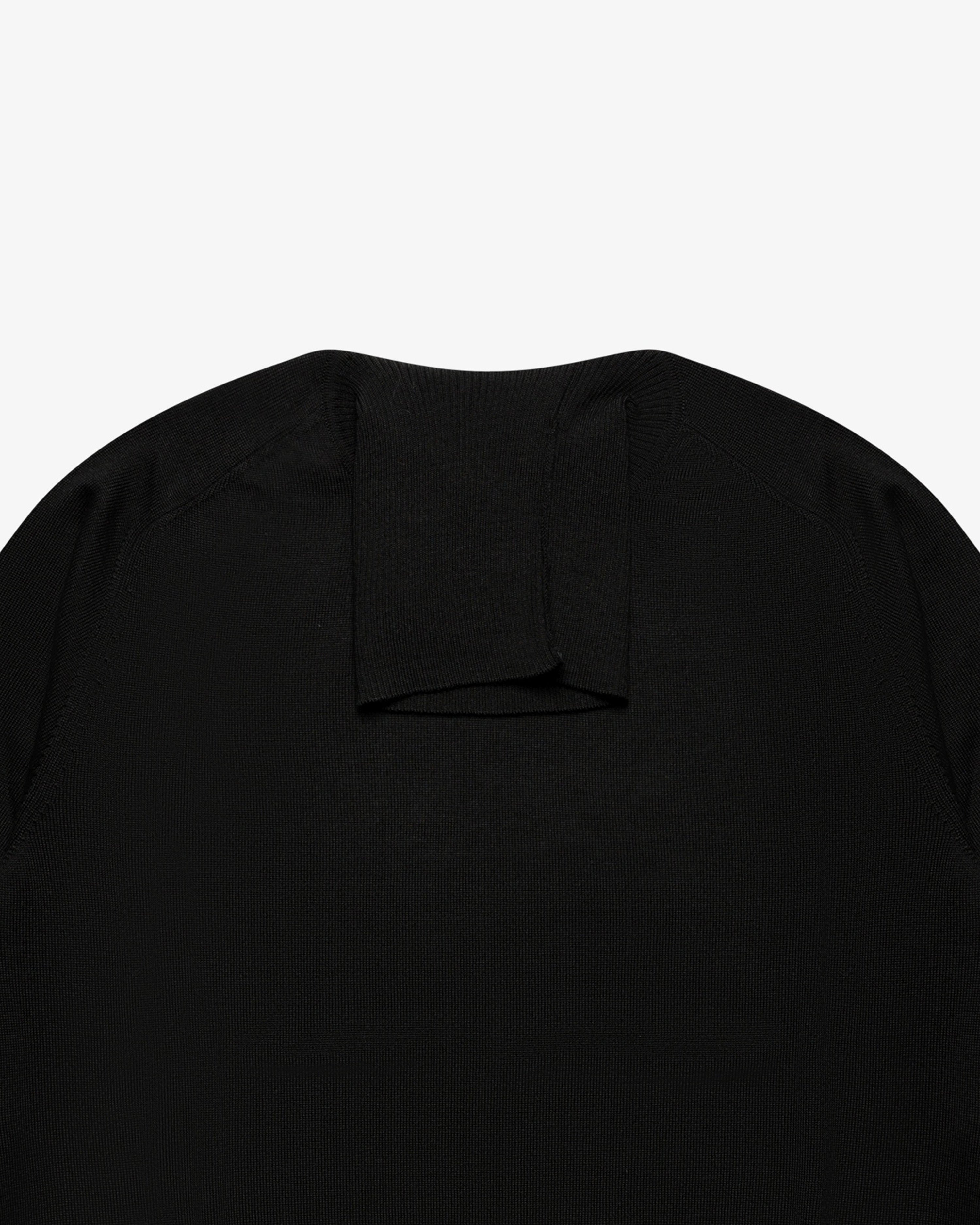 Maglia dolcevita in lana nero slim