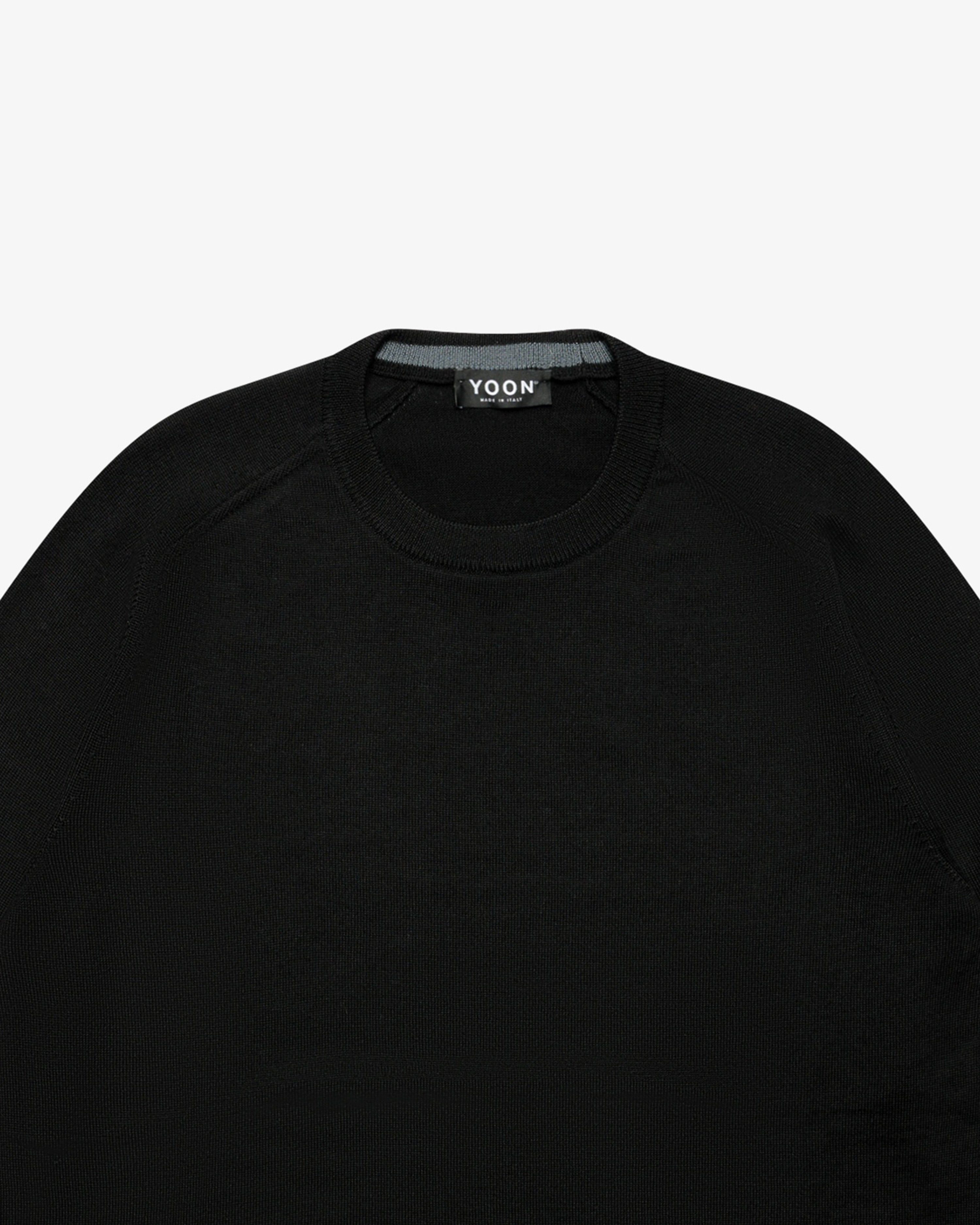 Maglia girocollo in lana nero