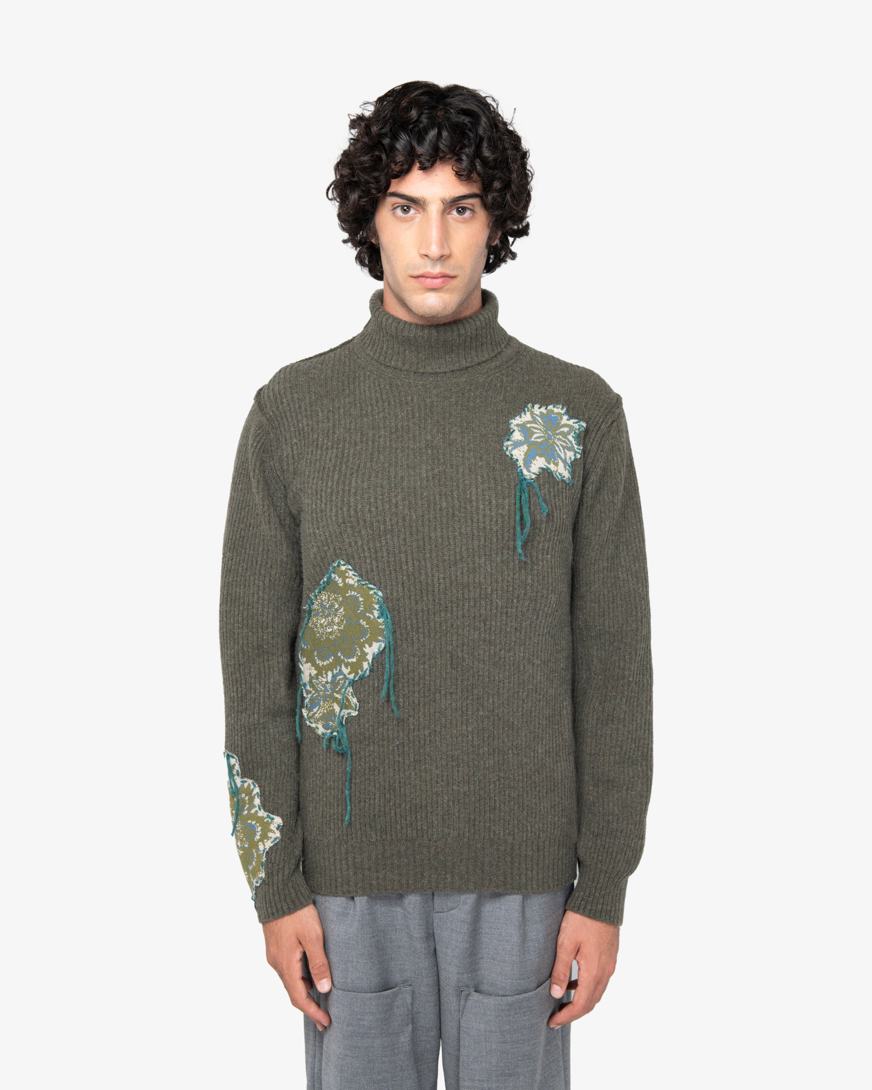 Maglione dolcevita a costa inglese verde militare
